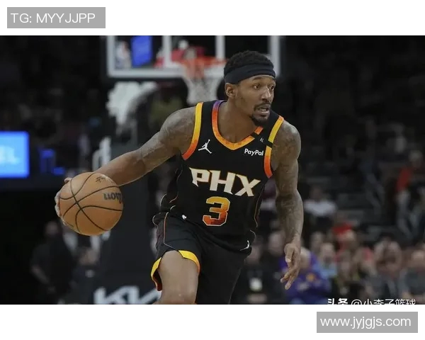 雷霆与快船激战正酣谁能在这场对决中笑到最后 雷霆与快船激战正酣谁能在这场对决中笑到最后